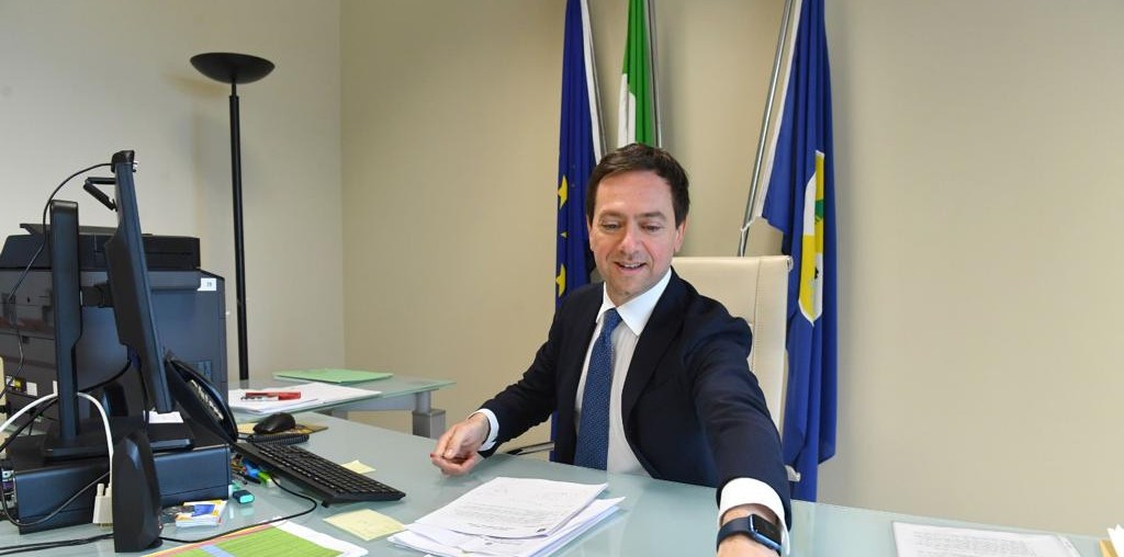 REGIONE CALABRIA, APPROVATO IL PIANO D’AZIONE PER L’INNOVAZIONE E LA RICERCA. VARÌ: “UN APPROCCIO SISTEMATICO PER SOSTENERE LA COMPETITIVITÀ DELLE IMPRESE CALABRESI”.